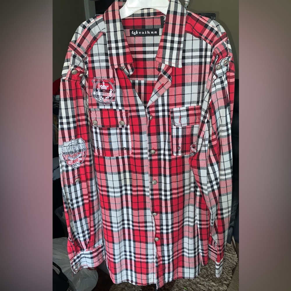 TAIKUN Casual Men’s Button down long sleeve button shirt, size 3XL, Red color
